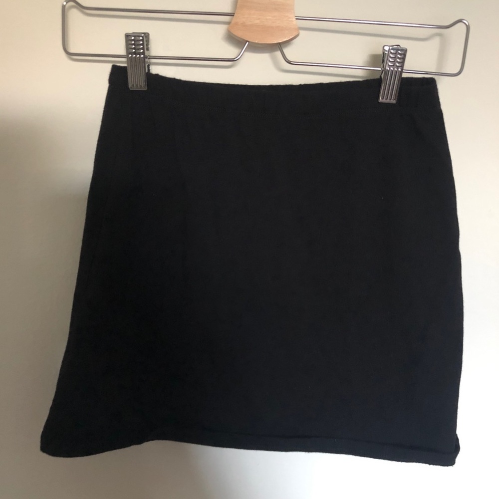 Brandy Melville skirt